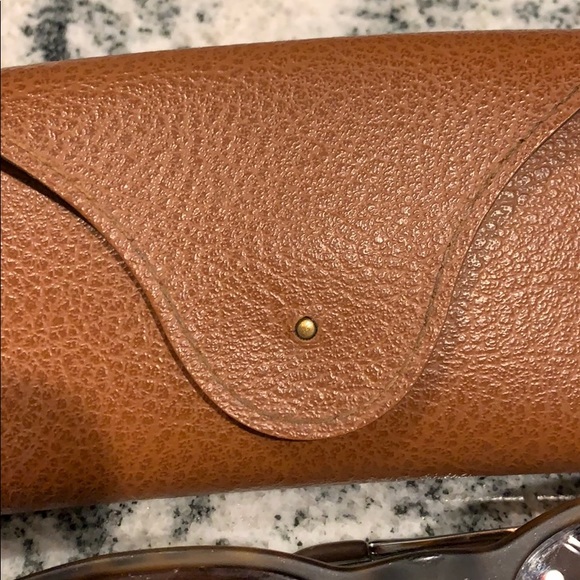 Ray Bans classic circle tortoise pattern - Picture 2 of 5